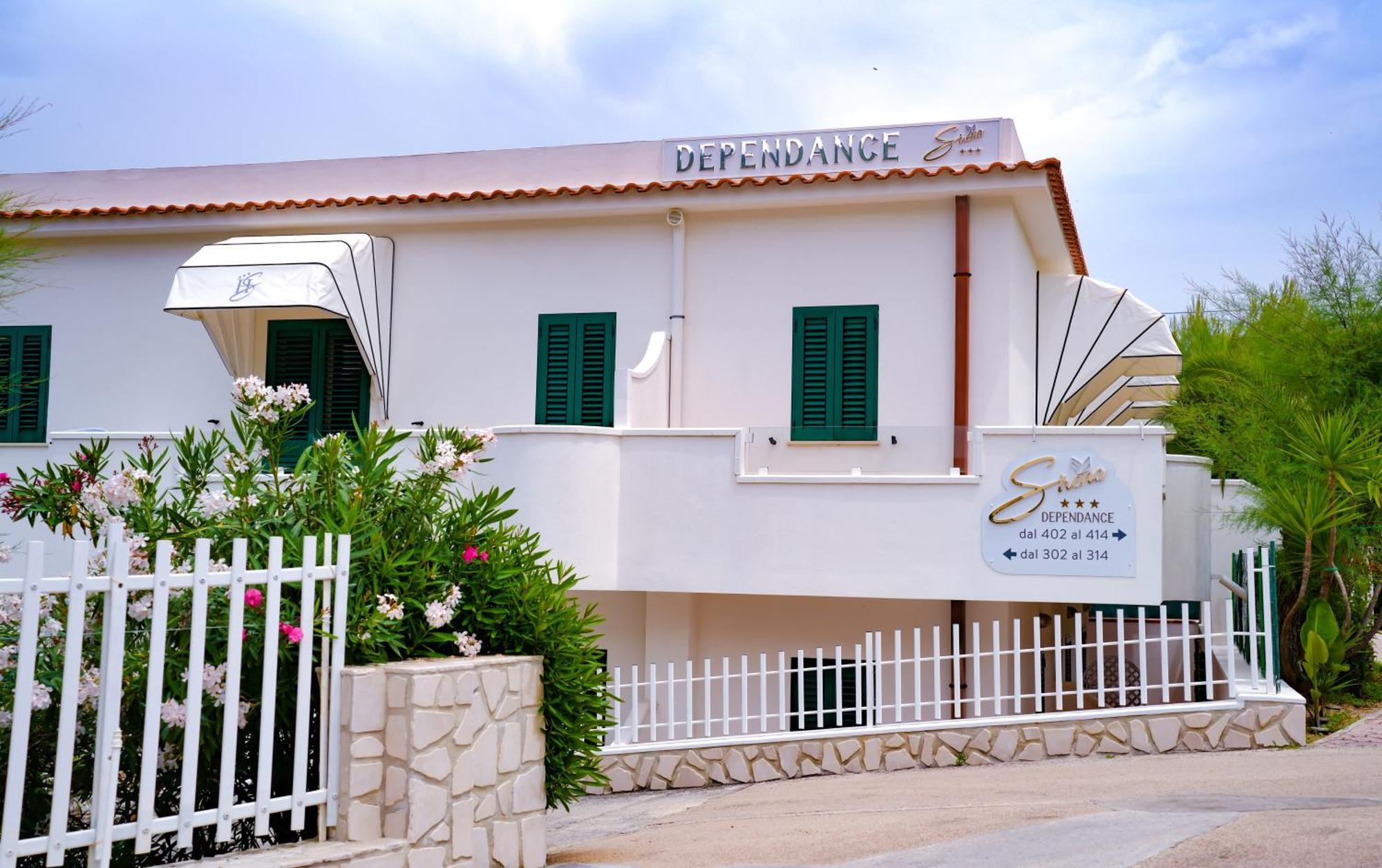 Hotel Sirena - Servizio Spiaggia Inclusive Peschici Exterior foto